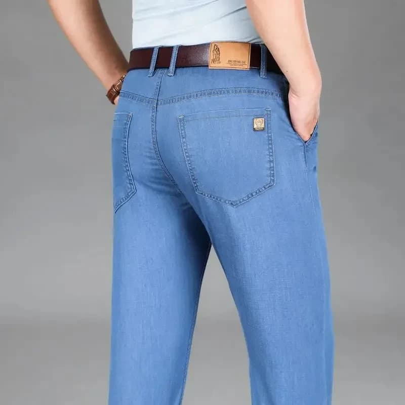 TRENDY Classic Straight Jeans